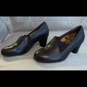 Vionic Heels